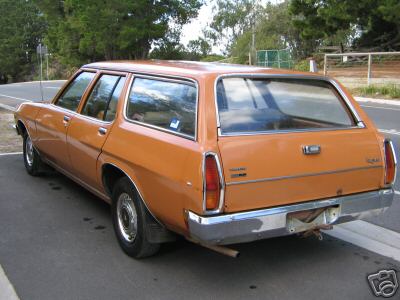 HQ Holden in Russet — Kingswood Station Sedan