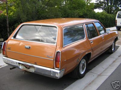 HQ Holden in Russet — Kingswood Station Sedan