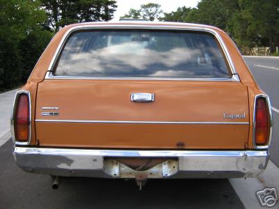 HQ Holden in Russet — Kingswood Station Sedan