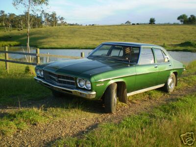 HQ Holden in Blackwatch Green Met — Premier Sedan