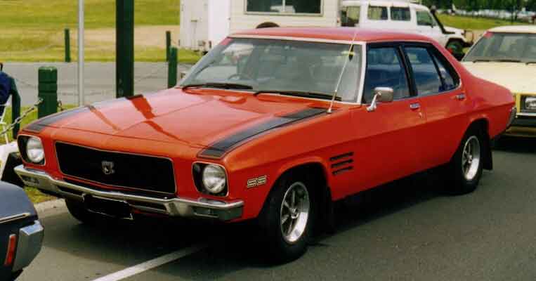 HQ Holden in Infra Red (Bluey) — SS Sedan