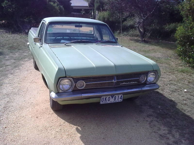HR Holden in Forester Green — Coupe-Utility