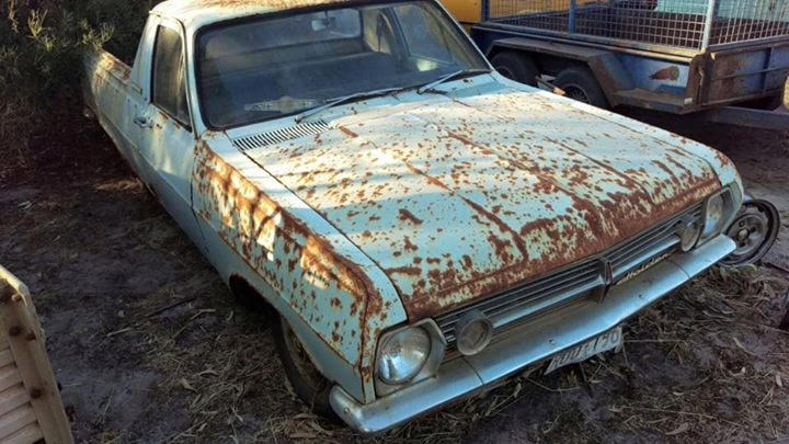 HR Holden in Police Blue — Coupe-Utility