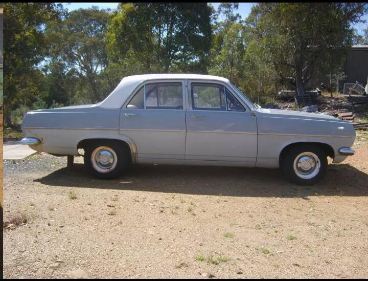 HR Holden in Grecian White over Pemberton Grey — Special Sedan