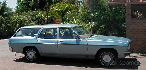 HZ Holden in Palais White over Atlantis Blue Met