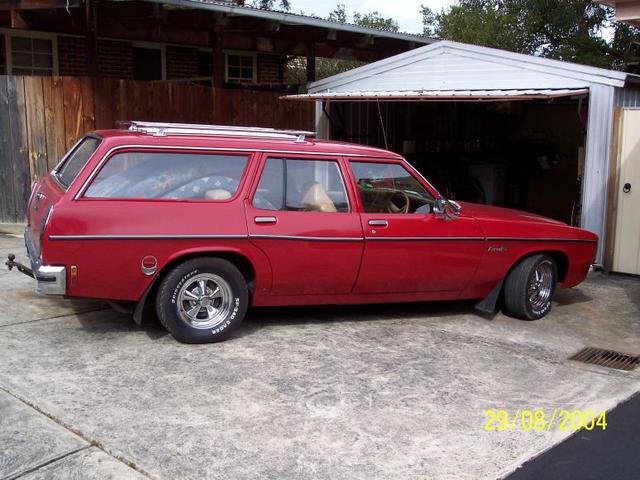 HZ Holden in Firethorn