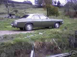 HZ Holden in Palais White over Balmoral Green