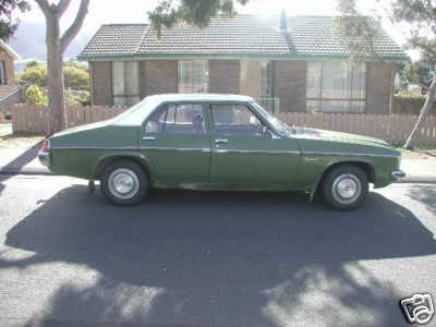 HZ Holden in Palais White over Balmoral Green