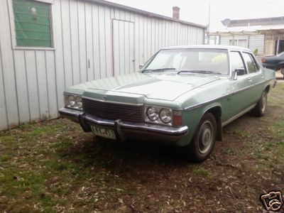 HZ Holden in Sage Green Met — Statesman DeVille Sedan