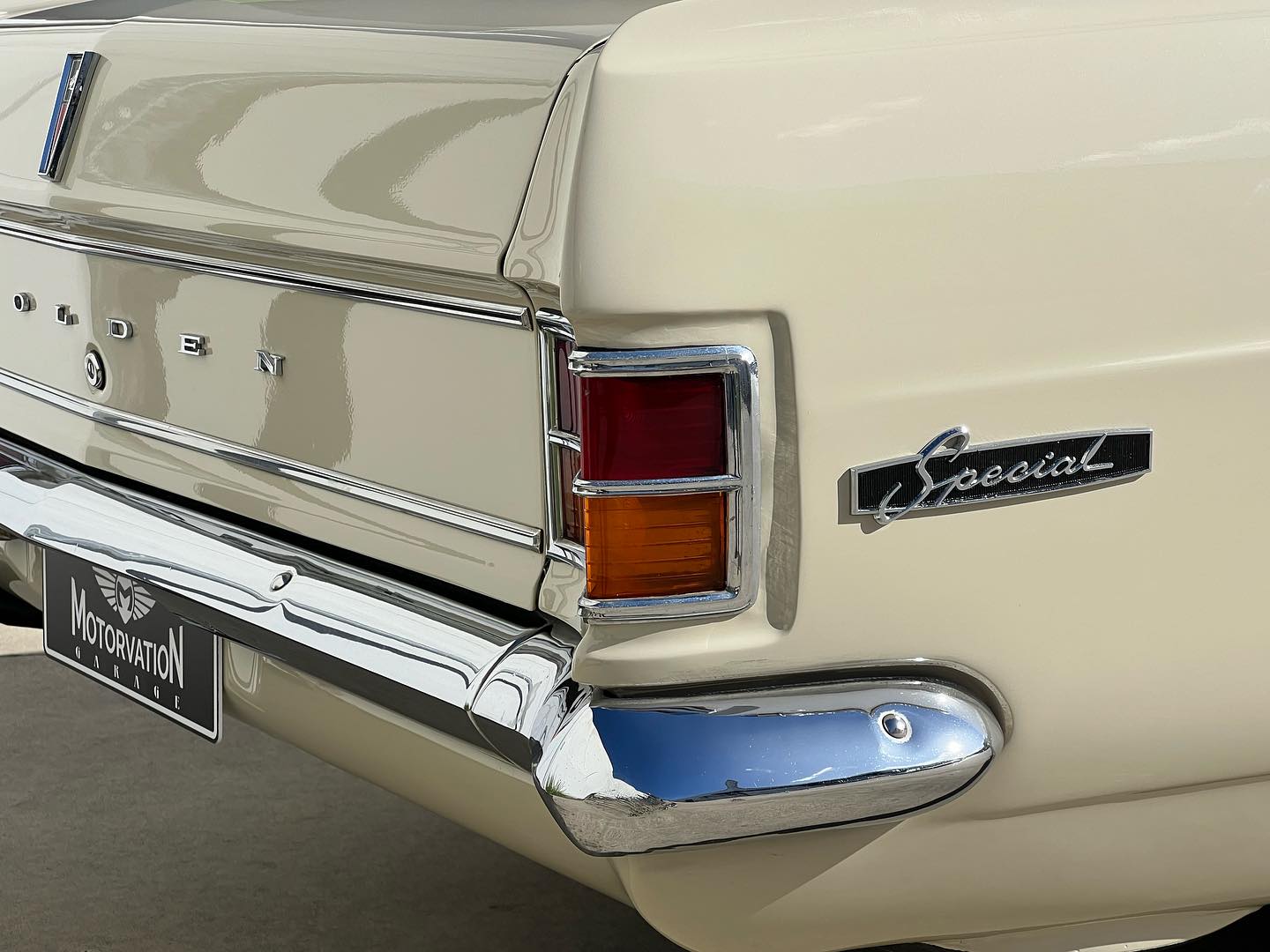 HD Holden in Balmain Beige — Special Sedan