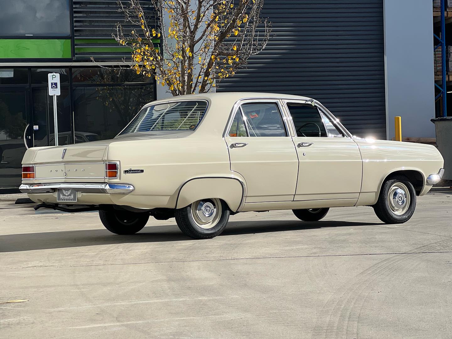 HD Holden in Balmain Beige — Special Sedan