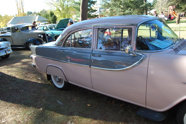 FB Holden in Desert Glow with Corana Grey Insert — Special Sedan