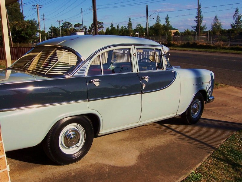 FB Holden in Seagull Grey with Cathay Grey Insert — Special Sedan