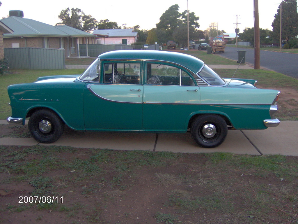 FB Holden in Sherwood Green with Colleen Green Insert — Special Sedan