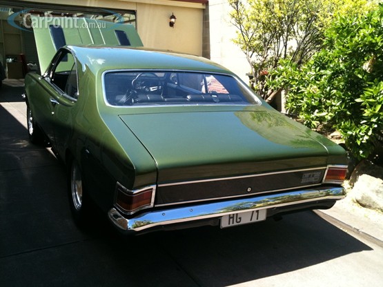 HG Holden in Verdoro Green Met — Monaro GTS Coupe 350