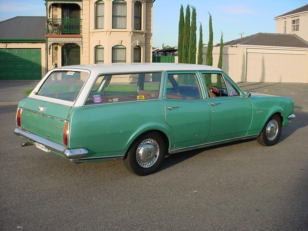 HG Holden in Kashmir White over Silver Mist Met — Kingswood Station Sedan