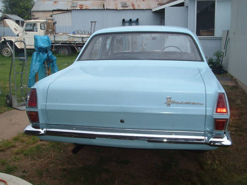 HR Holden in Kurrewa Blue — Standard Sedan