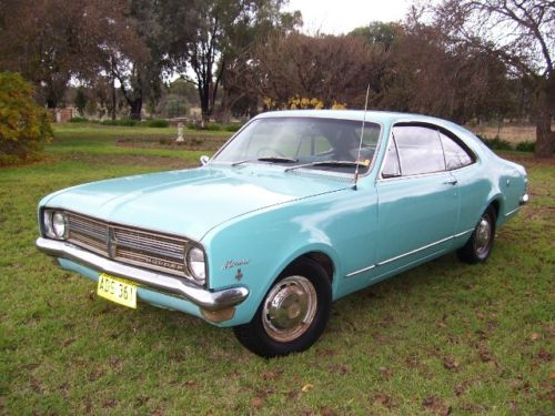 HK Holden in Marlin Turquoise — Monaro Coupe