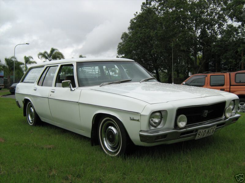 HQ Holden in Glacier White — Belmont Station Sedan