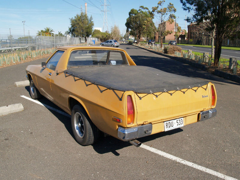 HQ Holden in San Remo Gold — Belmont Coupe-Utility