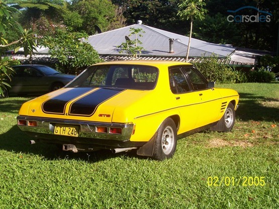 HQ Holden in Chrome Yellow — Monaro GTS/4