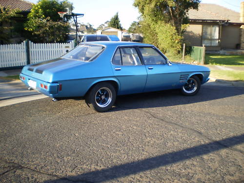 HQ Holden in Cyan Met — Monaro GTS/4