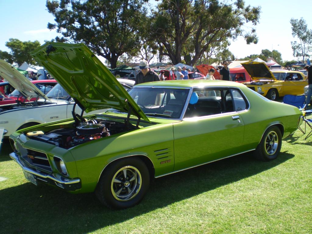 HQ Holden in Lime Green Mk2 Met — Monaro GTS Coupe