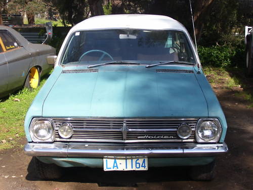 HR Holden in Grecian White over Alaskan Aqua — Special Station Sedan