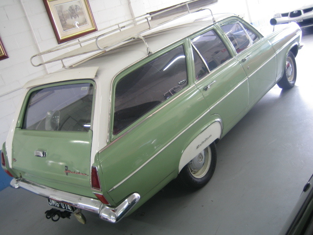HR Holden in Grecian White over Finisterre Green — Special Station Sedan