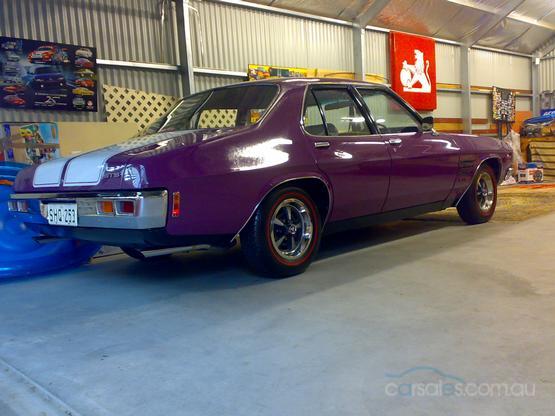 HQ Holden in Purr Pull — Monaro GTS/4