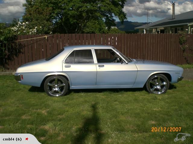 HQ Holden in Hacienda Blue Metallic — Kingswood Sedan