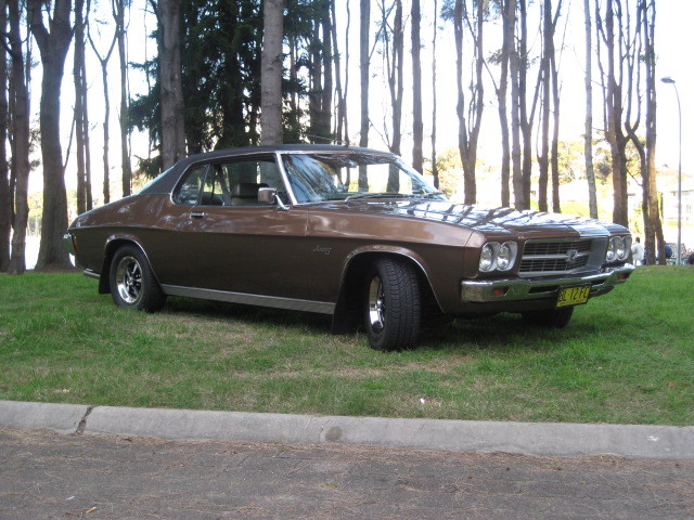 HQ Holden in Nutmeg Met — LS Monaro Coupe