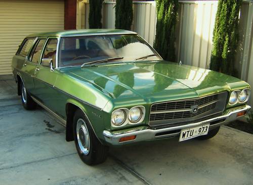 HQ Holden in Monterey Green Met — Premier Station Sedan