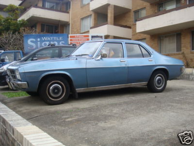 HQ Holden in Zodiac Blue Met — Premier Sedan