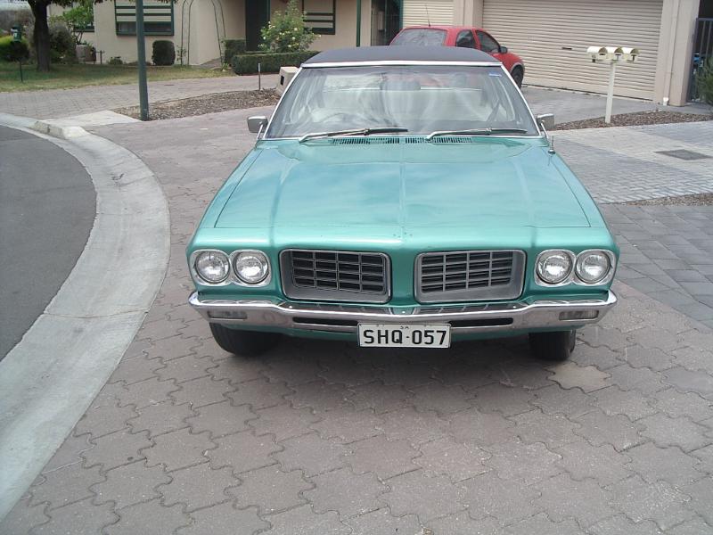 HQ Holden in Taormina Aqua Met — Statesman Custom Sedan