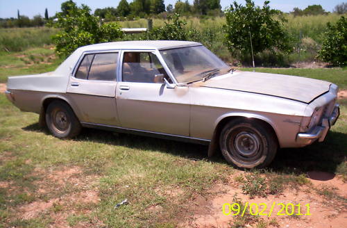 HQ Holden in Baroda Silver Mk2 Met — Statesman Custom Sedan