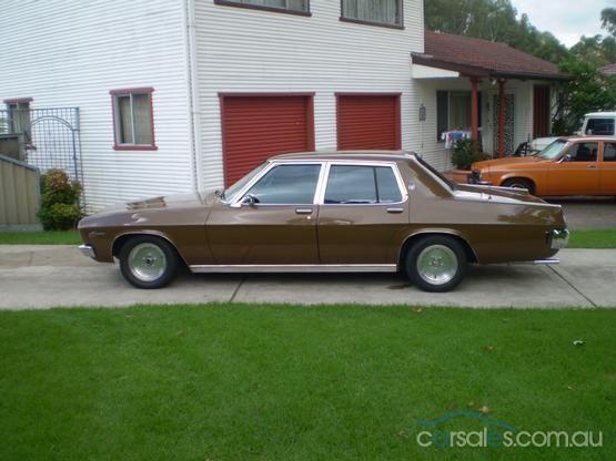 HQ Holden in Cognac Met — Statesman Custom Sedan