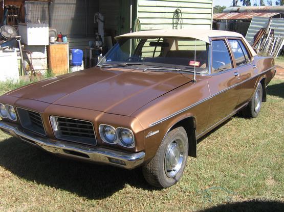 HQ Holden in Etruscan Gold Met — Statesman DeVille Sedan