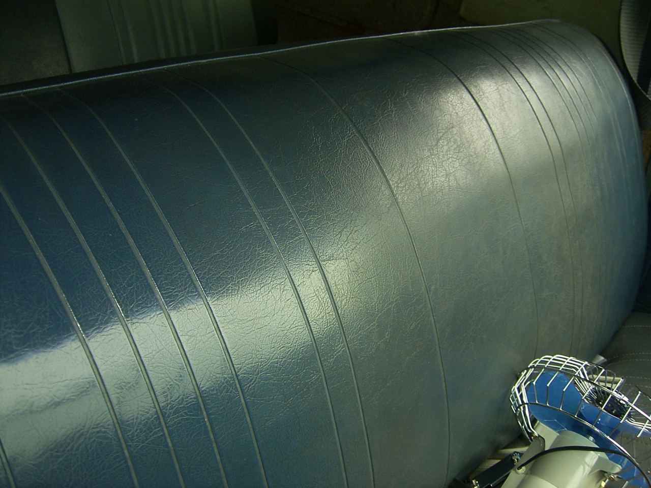 HR Holden with Columbine Blue trim — Coupe-Utility