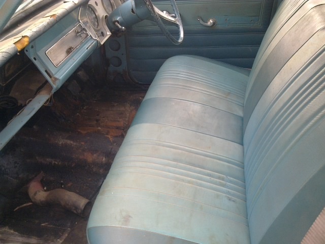 HR Holden with Dawson & Alaskan Aqua trim — Special Sedan