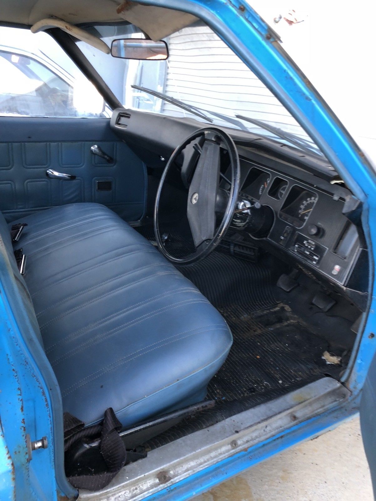 HQ Holden with Blue Vinyl Bench trim — Cab & Chassis