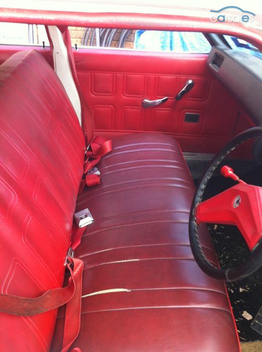 HQ Holden with Red Vinyl Bench trim — Belmont Sedan