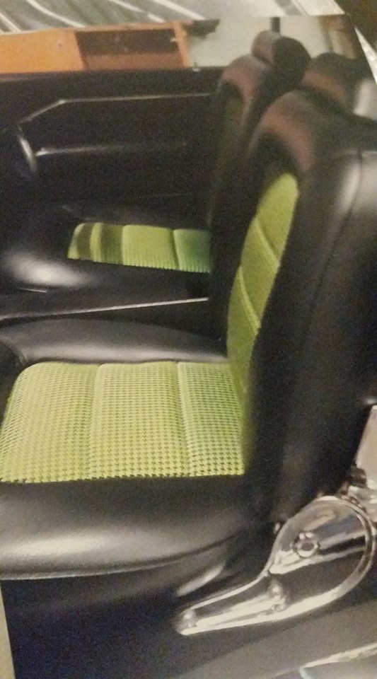 HQ Holden with Black Black/Green Houndstooth insert trim — Monaro GTS Coupe