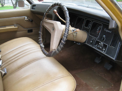 HQ Holden with Antique Saddle vinyl trim — Kingswood Station Sedan