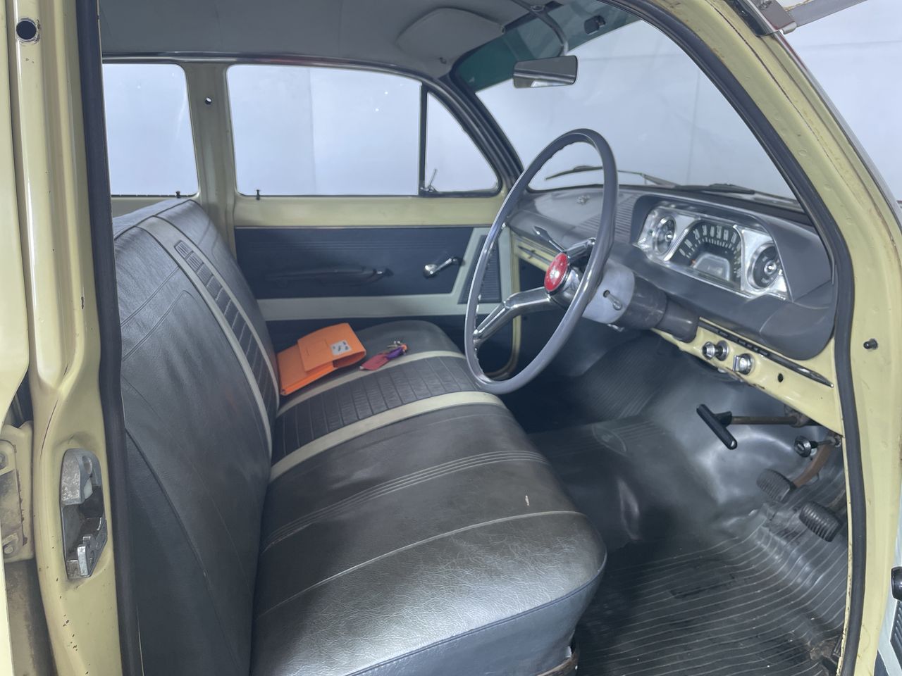 EJ Holden with Alligator & Elephant Grey with Feathertop Grey trim — Special Sedan