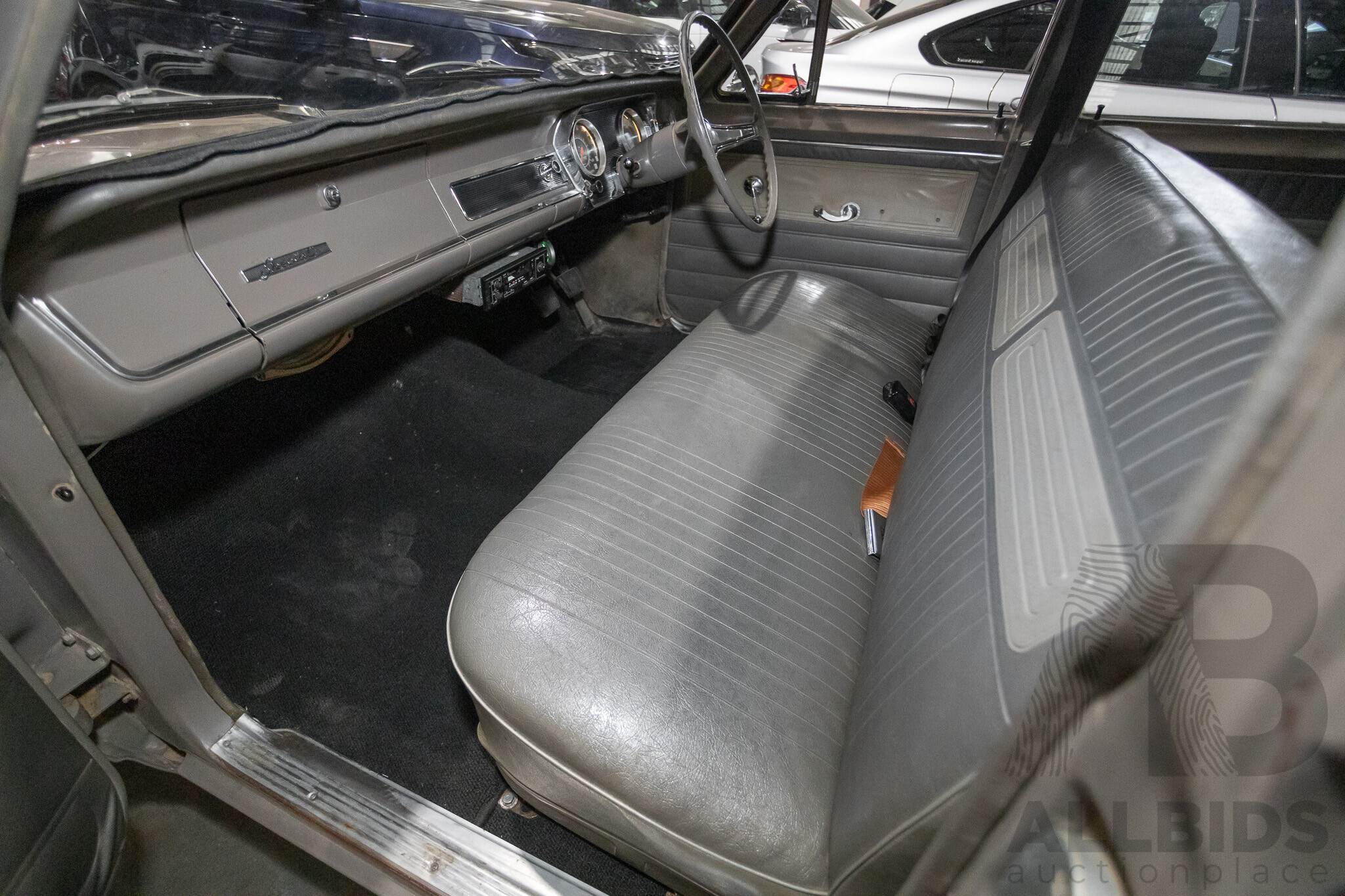 HD Holden with Cocos & Pitcairn Fawn trim — Special Sedan