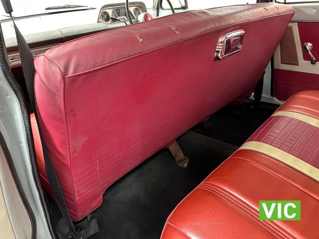 EJ Holden with Heather Rose & Vintage Crimson with Feathertop Grey trim — Special Sedan