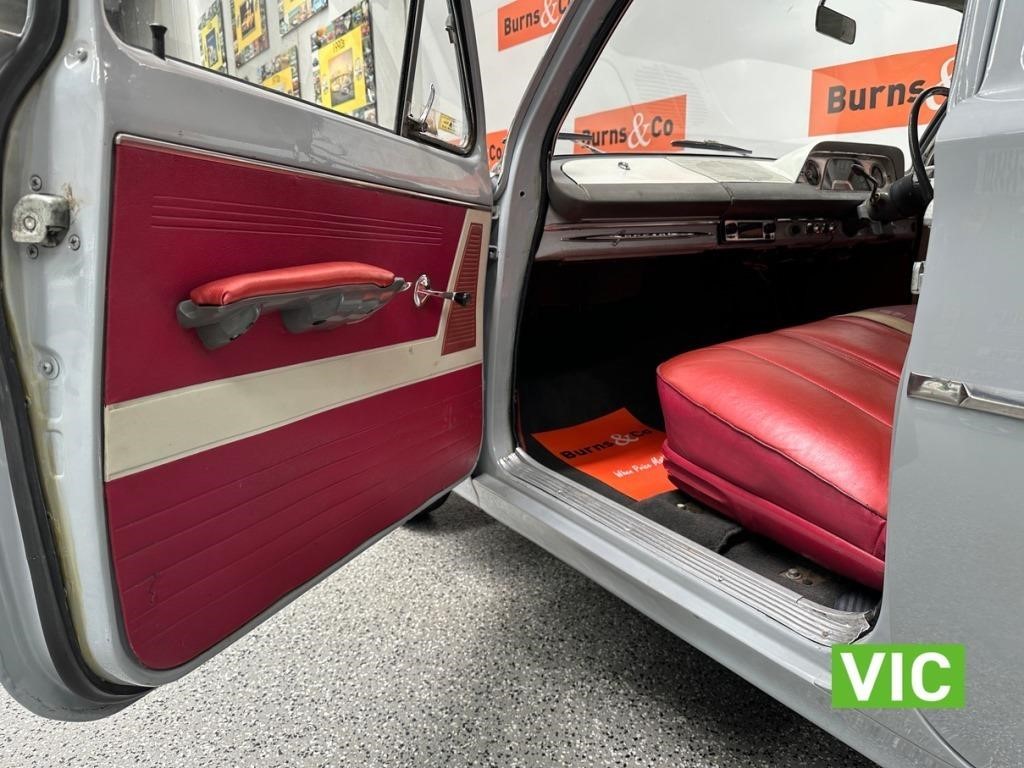 EJ Holden with Heather Rose & Vintage Crimson with Feathertop Grey trim — Special Sedan