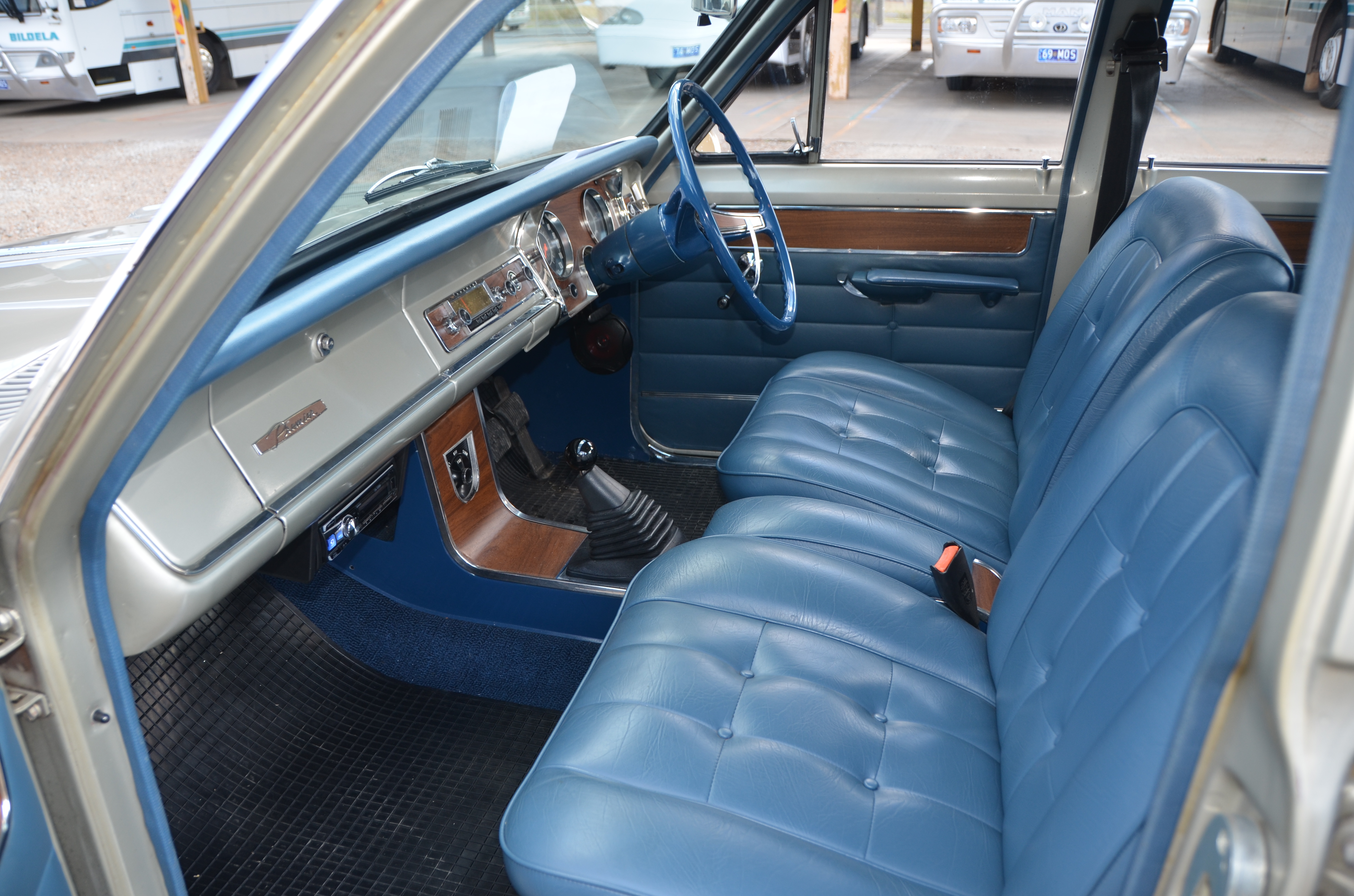 HR Holden with Paloma Blue trim — Premier Sedan