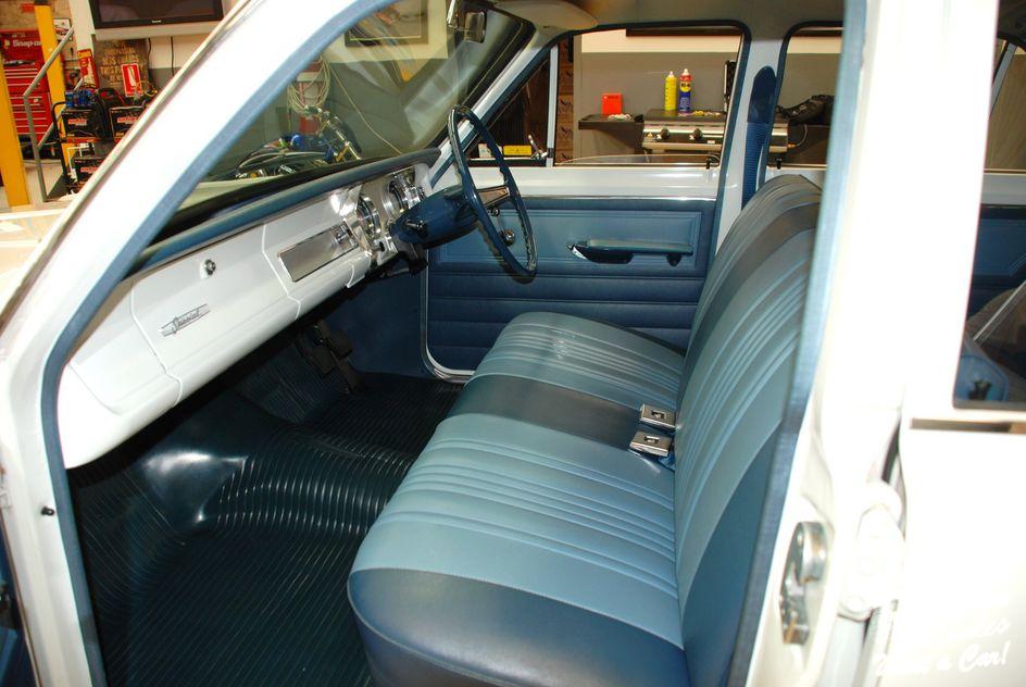 HR Holden with Dover & Calais Blue trim — Special Sedan